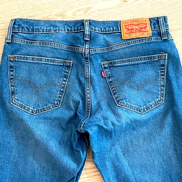 Levi’s Men’s 511 Slim size 34x32. Like new condition. No damages. - Picture 3 of 9